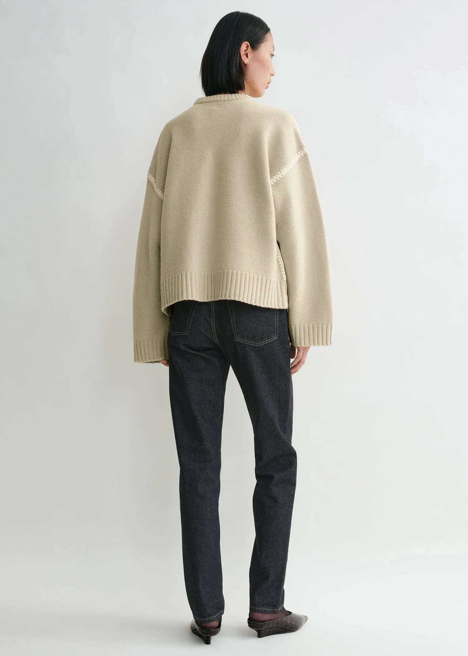 241WRT1025 Embroidered wool cashmere knit