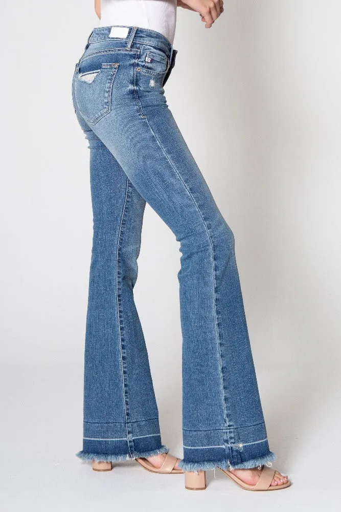 BOOTCUT MID-RISE RAW HEM | MEDIUM WASH