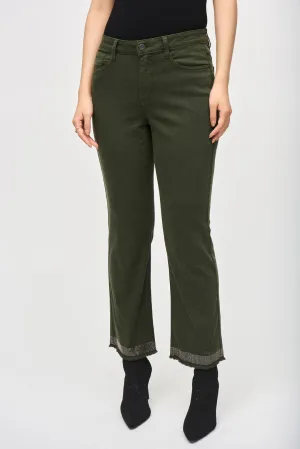 Cropped Frayed Denim Pants w/ Frayed Sequins Hem