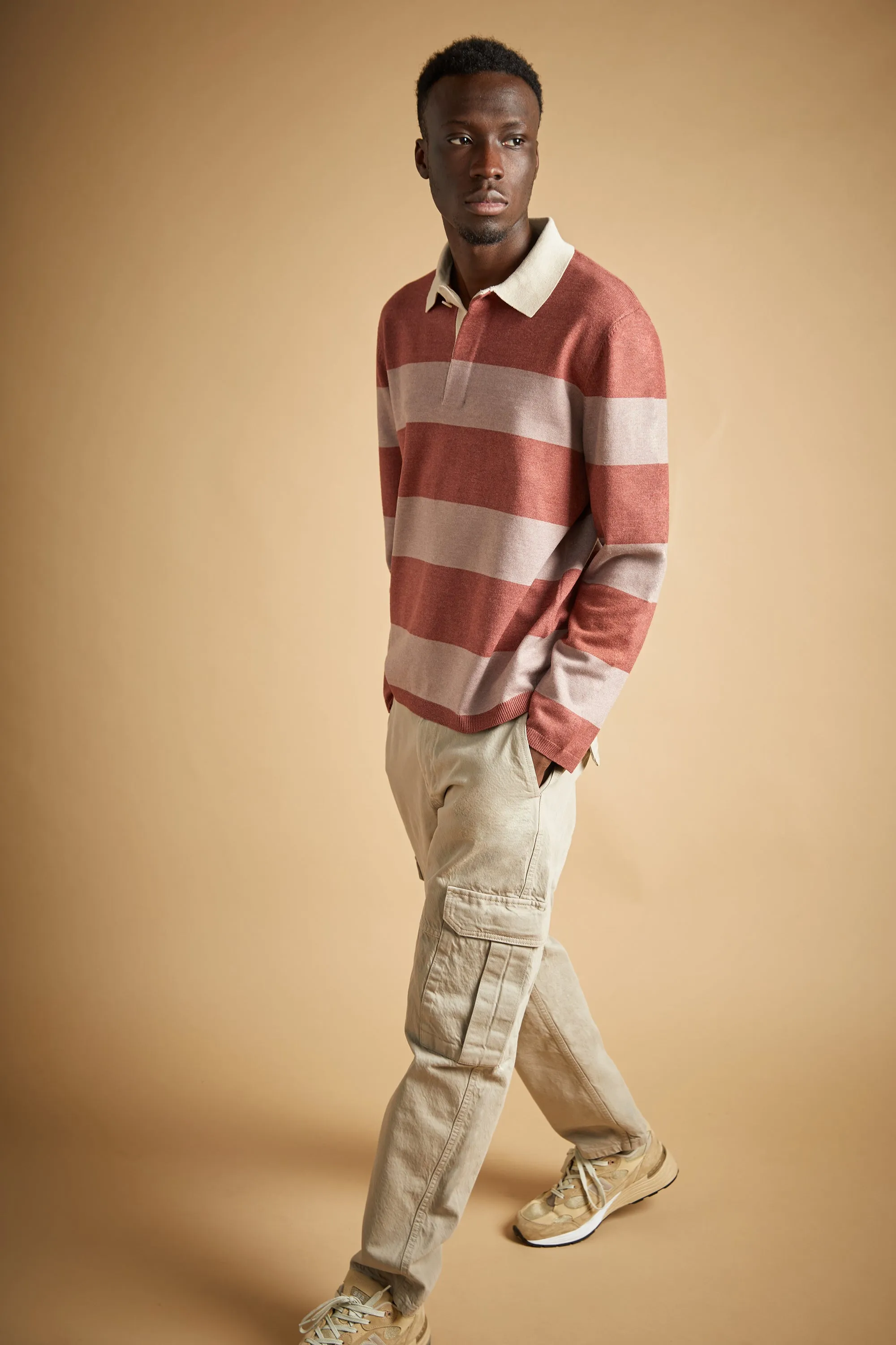 STRIPED COLLARED SWEATER