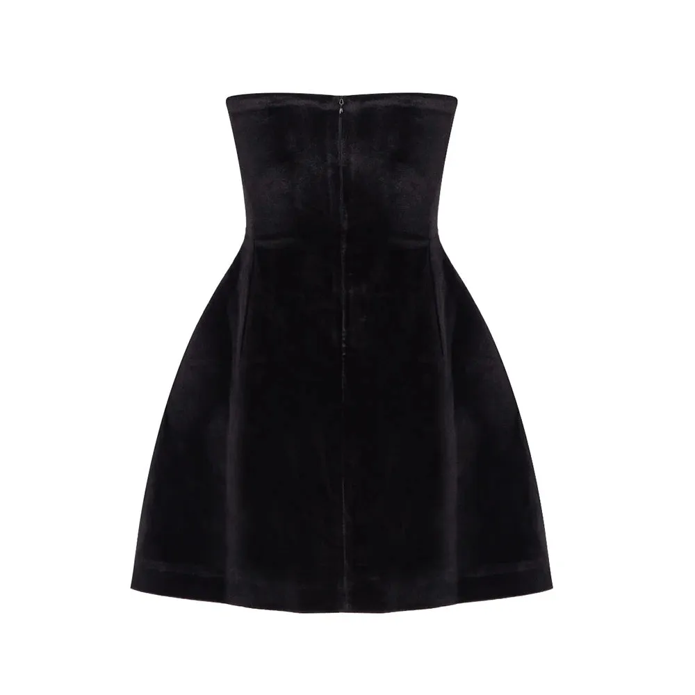 Trend4us Luxe Beaded Heart Velvet Strapless Dress